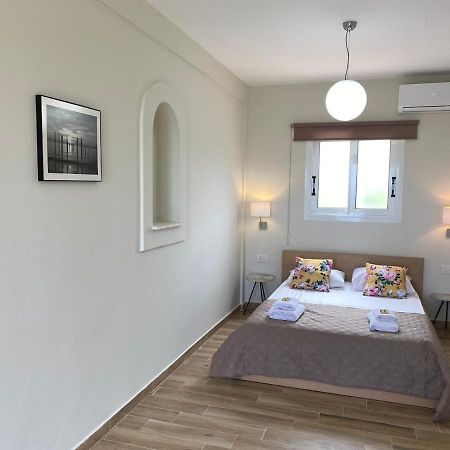 Porto Giardino Apartments Kypseli Екстериор снимка