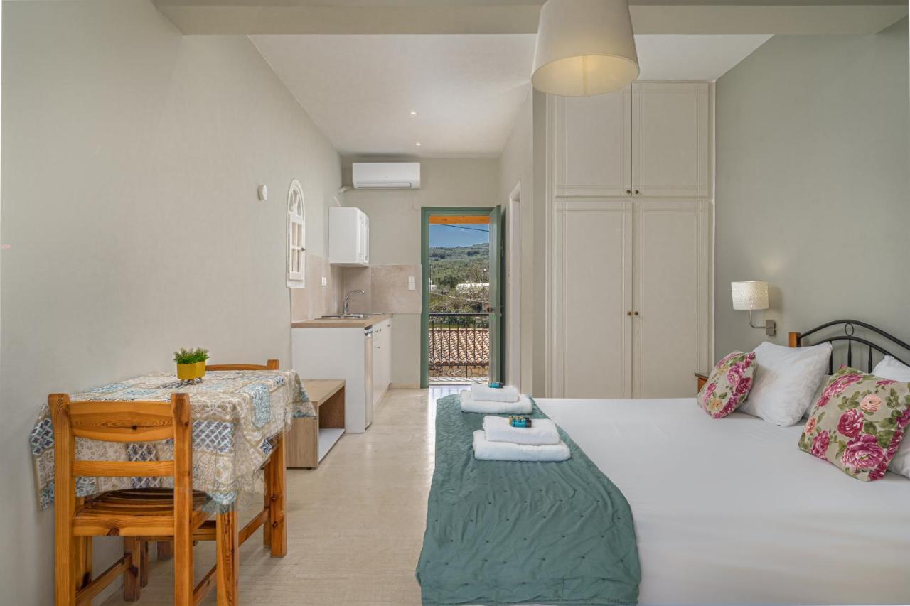 Porto Giardino Apartments Kypseli Екстериор снимка