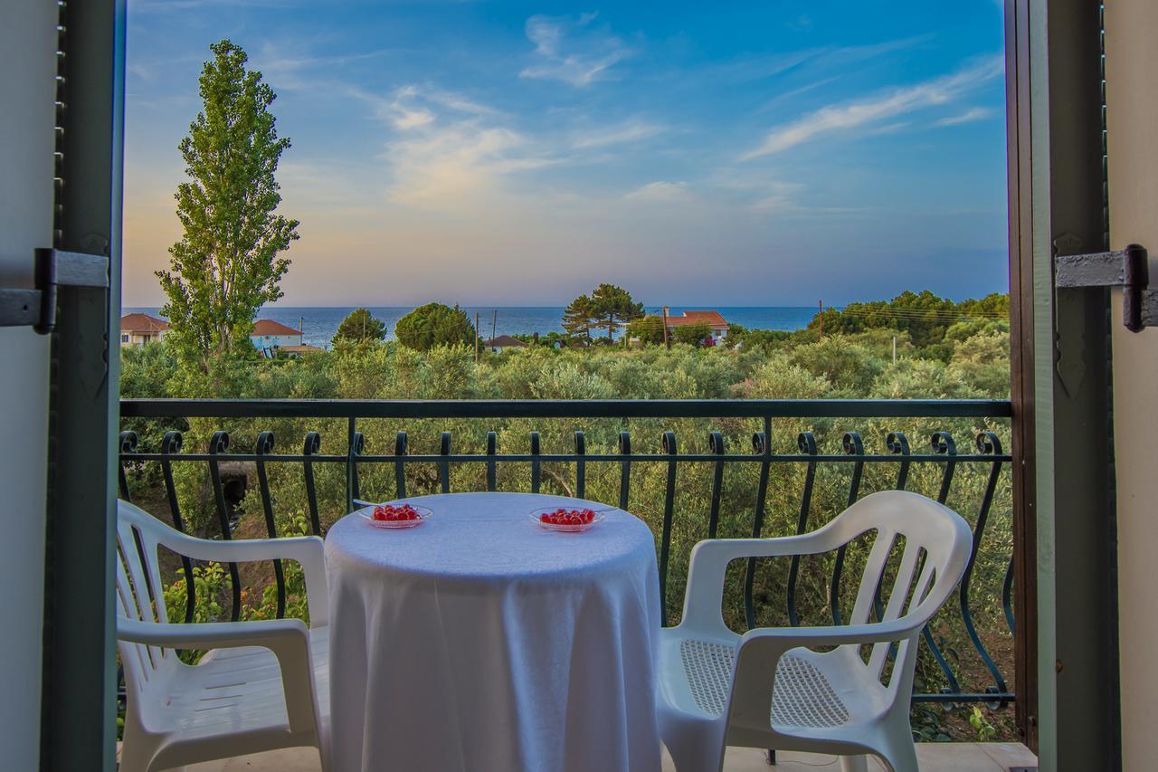 Porto Giardino Apartments Kypseli Екстериор снимка